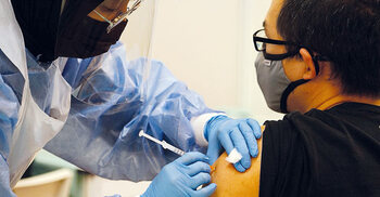 মালয়েশিয়ায় ১৫ লাখ বাংলাদেশির নেই কোনো বিশেষজ্ঞ চিকিৎসক