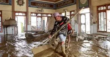 ভয়াবহ বন্যায় বিপর্যস্ত ইন্দোনেশিয়ার আচেহ প্রদেশ