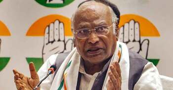 ভারতে আরএসএস নিষিদ্ধের দাবি কংগ্রেস সভাপতি খাড়গের