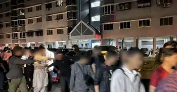 মালয়েশিয়ায় ২৭ বাংলাদেশিসহ ১৬৩ অভিবাসী আটক