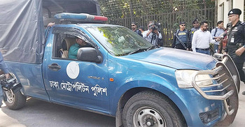 ট্রাইব্যুনালে আনা হয়েছে সাবেক আইজিপি মামুনকে