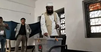 ভোট দিলেন মামুনুল হক