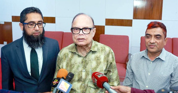 দেশে রেকর্ড পরিমাণ খাদ্য মজুত রয়েছে: খাদ্য উপদেষ্টা