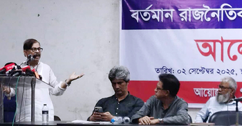 পুলিশ কারও কথা শোনে না, সরকার বলে কিছু আছে?