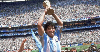 ম্যারাডোনার যে রেকর্ড ভাঙতে পারবেন না মেসি-নেইমার-রোনালদো