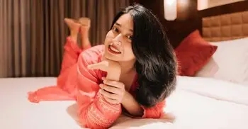 ঢেকে রাখা যায়নি চমক