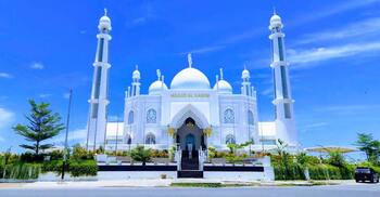 জুমার দিনের বিশেষ মর্যাদার ৫ কারণ