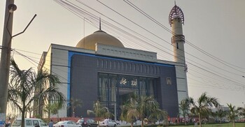 আধুনিক স্থাপত্যের দৃষ্টিনন্দন মসজিদ আল মুস্তফা