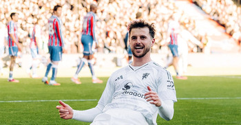 Man Utd secure rare win at Crystal Palace