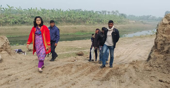 চুয়াডাঙ্গায় মাটি বিক্রির অপরাধে দুজনকে লাখ টাকা জরিমানা