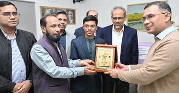 ‘আমাকে আংকেল ডাকবা’—মেডিকেল পরীক্ষায় প্রথম শান্তকে তারেক রহমান