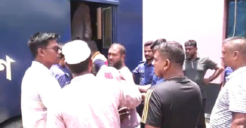 সভা থেকে জামায়াতের ১০ কর্মী গ্রেফতার, ককটেল জব্দ