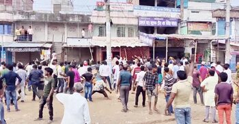 মনোনয়ন দ্বন্দ্বে বিএনপির দু’পক্ষের সংঘর্ষে রণক্ষেত্র মেহেরপুর