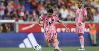 Inter Miami crush Red Bulls 5-1 as Messi nets 2