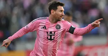 আর এক গোলেই ইতিহাস, মেসির গোলের মিয়ামির জয়