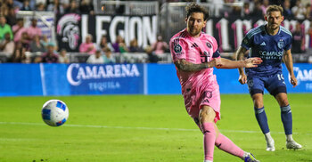 Messi on target as Miami reach CONCACAF last 16