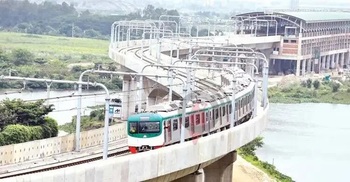 Metro rail rolls out Ramadan schedule, only 250ml water allowed