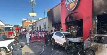 মেক্সিকোর সুপারমার্কেটে ভয়াবহ বিস্ফোরণ, নিহত ২৩