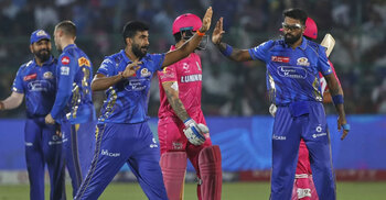 চেন্নাইয়ের পর রাজস্থানেরও বিদায়, শীর্ষে মুম্বাই