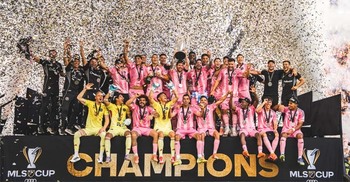 মেসির জোড়া অ্যাসিস্টে মিয়ামির স্বপ্নপূরণ