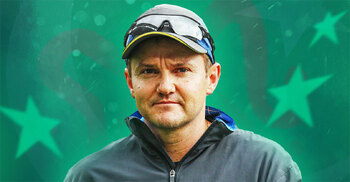 Pakistan appoint Mike Hesson as white-ball head coach