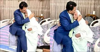 সংসদের অধিবেশন শেষে মায়ের সান্নিধ্যে শিক্ষামন্ত্রী