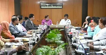 সরকারি কর্মসূচি বাস্তবায়নে স্বচ্ছতা নিশ্চিতের নির্দেশ মৎস্যমন্ত্রীর