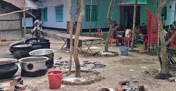 গভীর রাতে বিয়ে বাড়িতে ডাকাতি, স্বর্ণালংকার-টাকা লুট