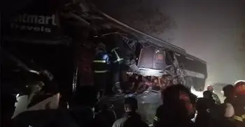 মিরসরাইয়ে দাঁড়িয়ে থাকা ট্রাকে বাসের ধাক্কা, নিহত ৩