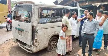 সীতাকুণ্ডে মাইক্রোবাসের সিলিন্ডার বিস্ফোরণ, আহত ৬