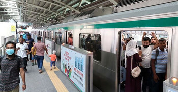 মেট্রোরেল স্টেশনে ঢুকে ভ্রমণ না করলেও গুনতে হবে ১০০ টাকা