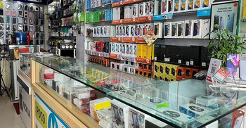 Mobile phone traders declare nationwide strike