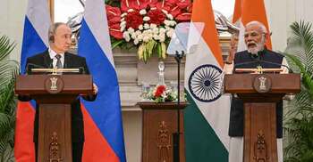 সন্ত্রাসের বিরুদ্ধে রাশিয়াকে একসঙ্গে কাজ করার আহ্বান মোদীর