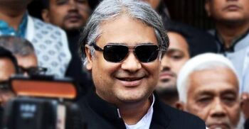 Bank accounts of Arafat, wife frozen