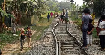 দুই ঘণ্টা পর ঢাকা-ময়মনসিংহে ট্রেন চলাচল স্বাভাবিক