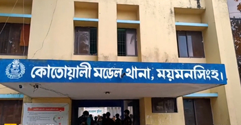 কালবৈশাখী ঝড়ে গাছ উপড়ে প্রাণ গেলো যুবকের