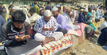 দ্বিতীয় পর্বের আখেরি মোনাজাত শুরু