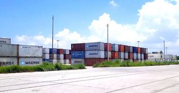 পদ্মা সেতুর সুবাদে মোংলায় গার্মেন্টস পণ্য রপ্তানির নতুন দিগন্ত