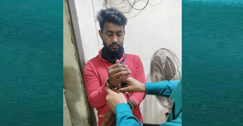 ট্রাফিক সার্জেন্টকে মব তৈরি করে গালি, বাইকচালকের ৩ দিনের কারাদণ্ড