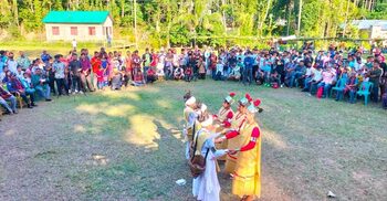 খাসিয়াদের পানে সিন্ডিকেটের থাবা, অর্থ সংকটে বন্ধ বর্ষবরণ অনুষ্ঠান