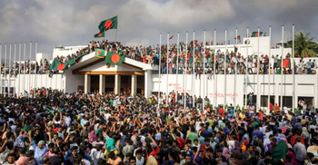 জুলাইয়ের চেতনা ধারণ করে আসছে শিক্ষকদের নতুন প্ল্যাটফর্ম