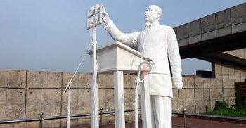 ১০ হাজারের বেশি ম্যুরাল নির্মাণ, ৬৪ জেলার তথ্য চাইলো দুদক