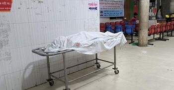 বাকিতে সিগারেট না দেওয়ায় দোকানিকে কুপিয়ে মারলেন কাউন্সিলরের ভাই