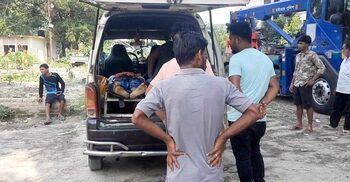 মুন্সিগঞ্জে সড়ক দুর্ঘটনায় এক পরিবারের ৩ জন নিহত