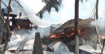 মুন্সিগঞ্জে আসামিদের বাড়িঘরে হামলা-আগুন