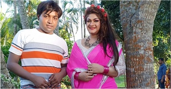 সহকারীর মৃত্যুতে যা বললেন নায়িকা মুনমুন