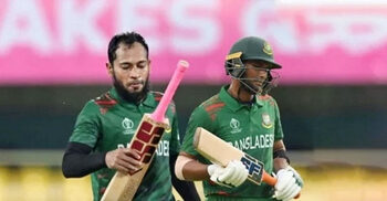 ‘বিশেষ সম্মাননায়’ অবশেষে দল পেলেন মাহমুদউল্লাহ-মুশফিক