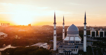 যেমন হওয়া উচিত মুমিনের জীবনধারা