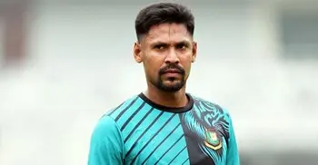 রাজনৈতিক মাস্টারদের হাতে ক্রিকেট