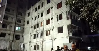 ময়মনসিংহে হেলে পড়েছে ৫ তলা ভবন, আতঙ্কে বাসিন্দারা